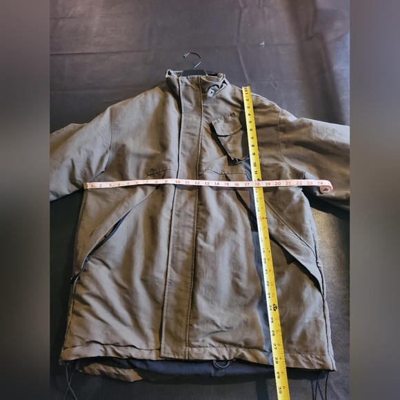 Old Navy Men's Large Outerwear Jacket, Army Green color, Great Used condition 💚 - Picture 5 of 11